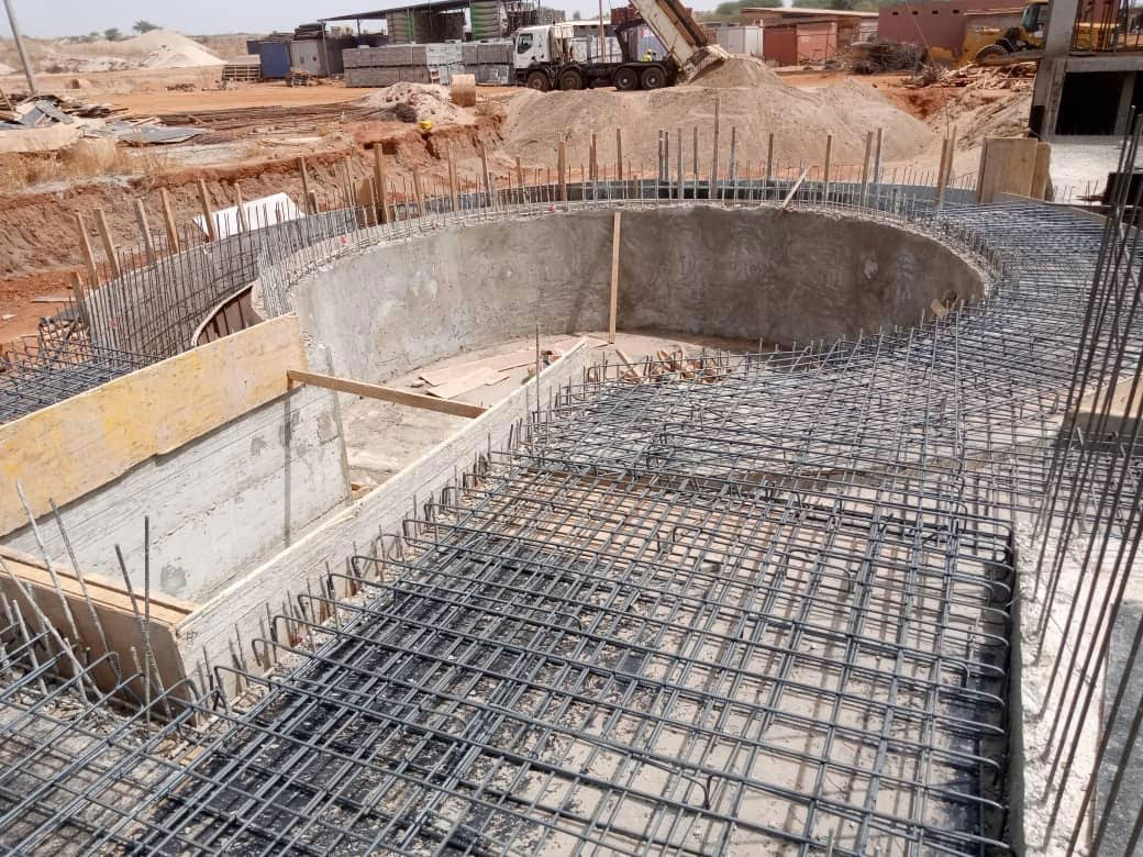 Une piscine circulaire de 15m2, au sein de l'hôtel RIU Sénégal - Ridwan Group